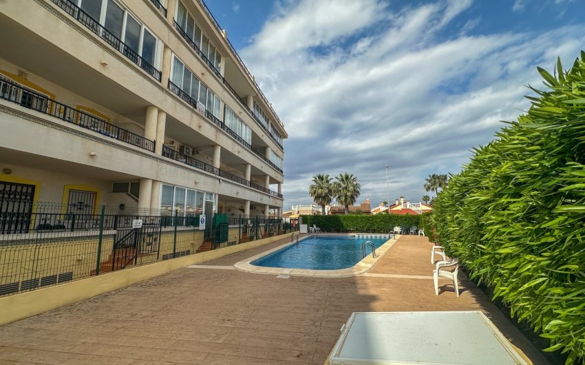 Resale - Apartment -
Orihuela Costa - Costa Blanca