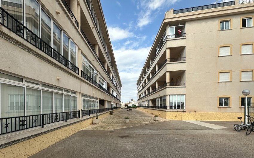 Resale - Apartment -
Orihuela Costa - Costa Blanca