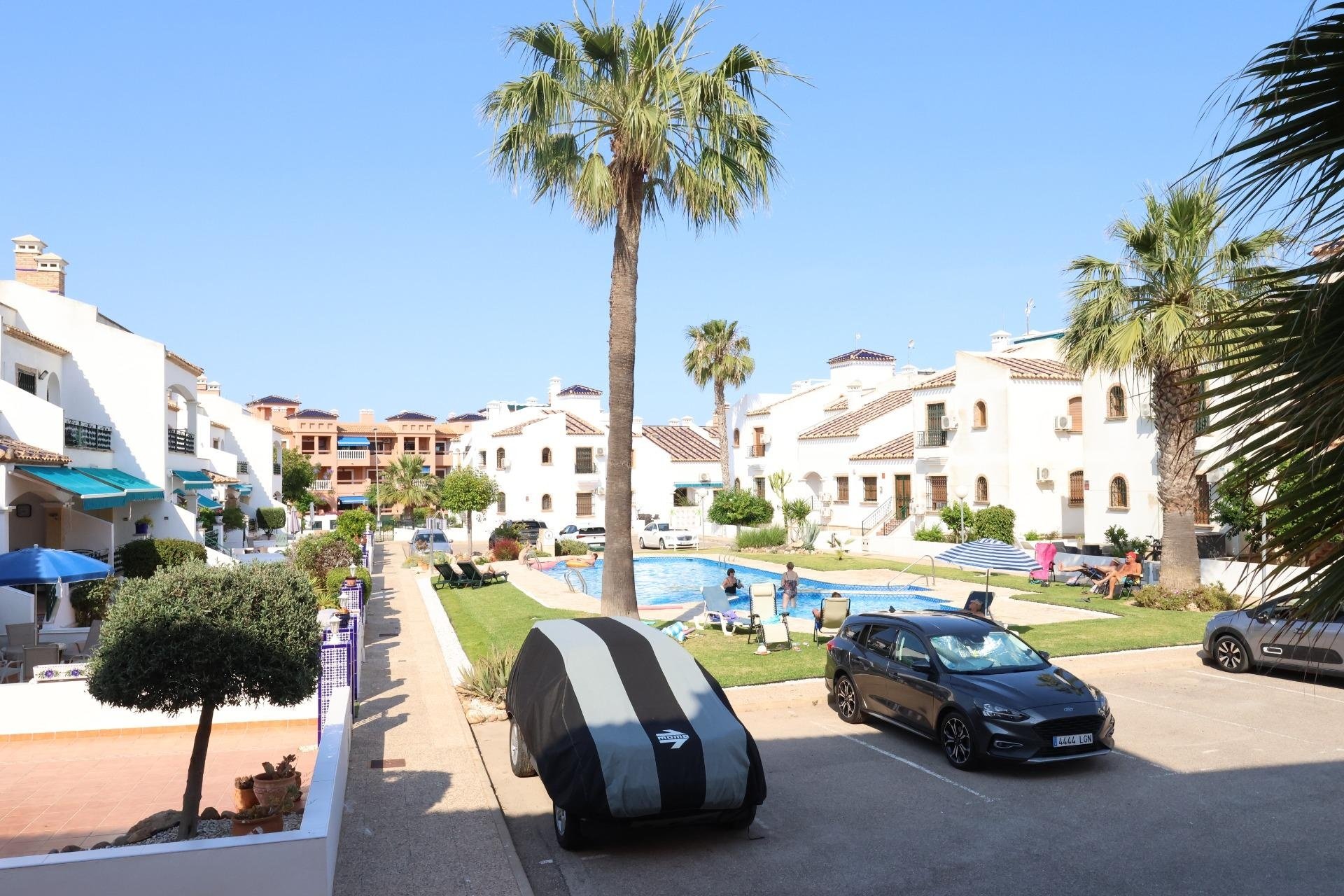 Resale - Apartment -
Orihuela Costa - Costa Blanca