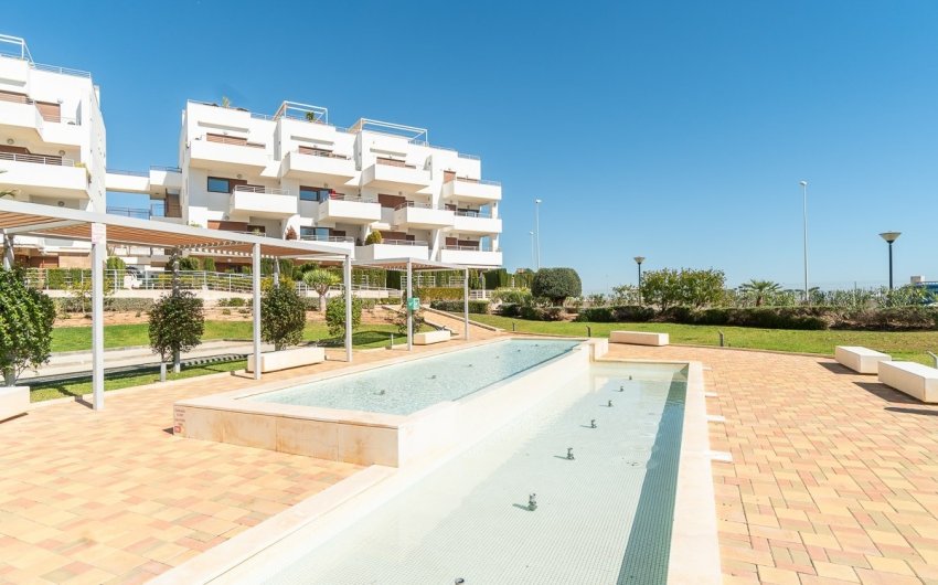 Resale - Apartment -
Orihuela Costa - Dehesa de campoamor