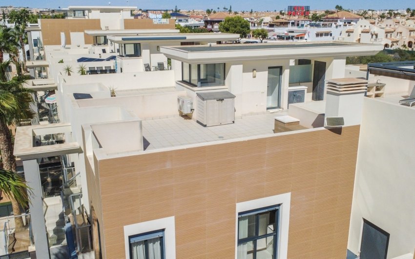 Resale - Apartment -
Orihuela Costa - La Zenia