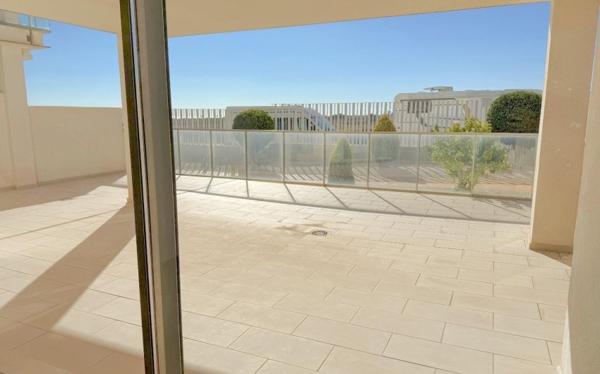 Resale - Apartment -
Orihuela Costa - La Zenia