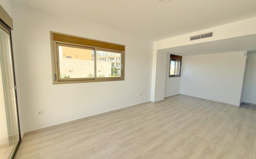 Resale - Apartment -
Orihuela Costa - La Zenia