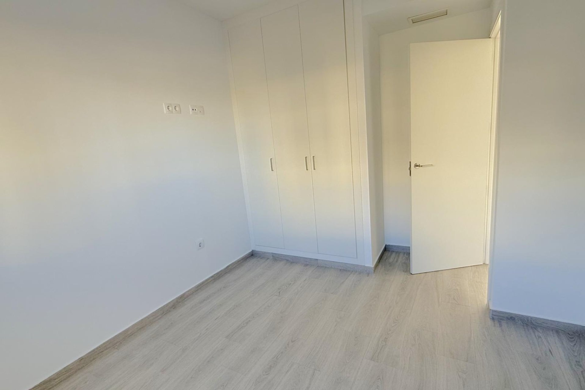 Resale - Apartment -
Orihuela Costa - La Zenia