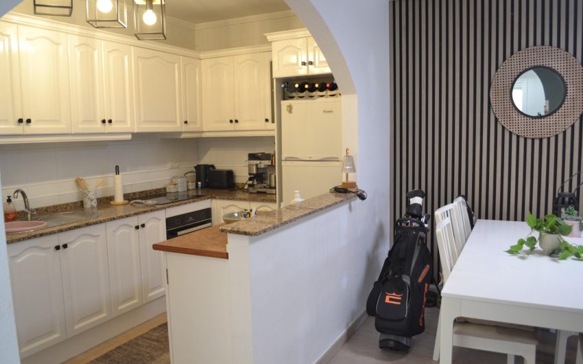 Resale - Apartment -
Orihuela Costa - Las Filipinas