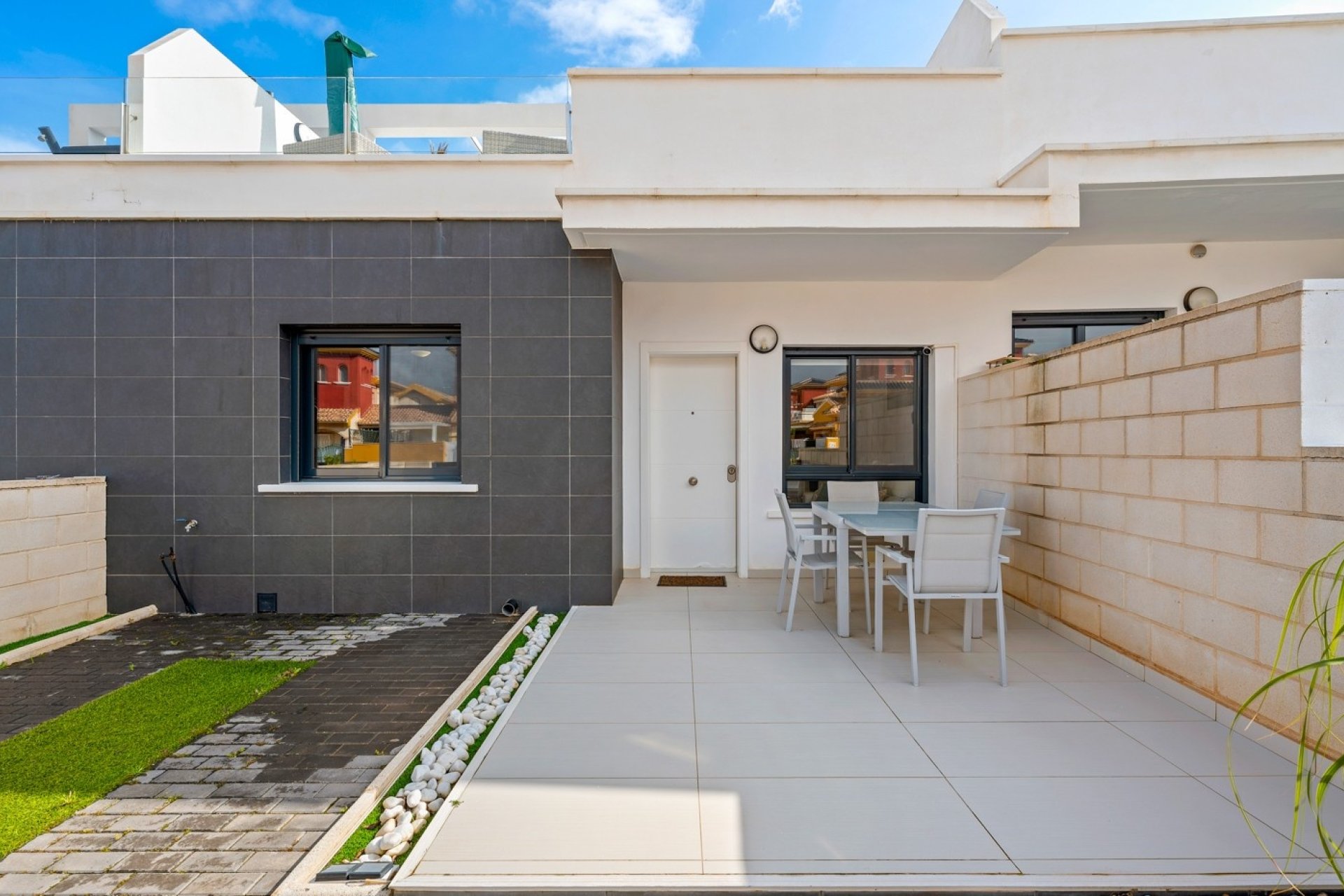 Resale - Apartment -
Orihuela Costa - Las Filipinas