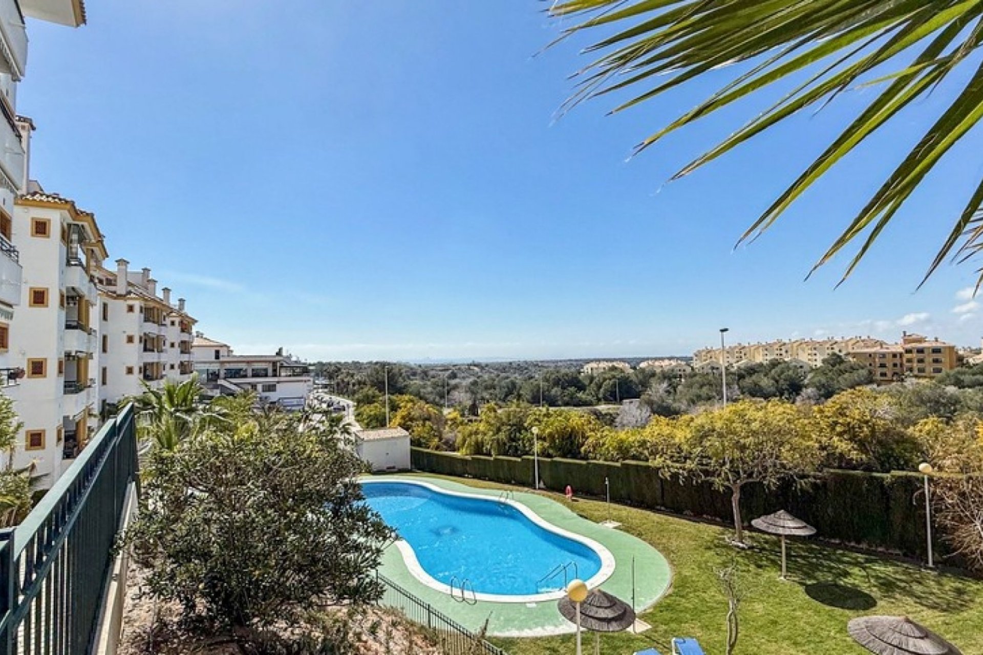 Resale - Apartment -
Orihuela Costa - Lomas de Campoamor