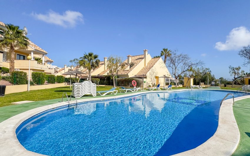 Resale - Apartment -
Orihuela Costa - Lomas de Campoamor