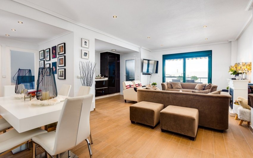 Resale - Apartment -
Orihuela Costa - Lomas de Campoamor