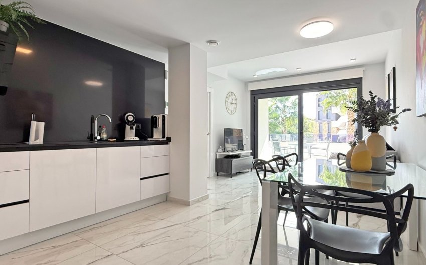 Resale - Apartment -
Orihuela Costa - Los Altos