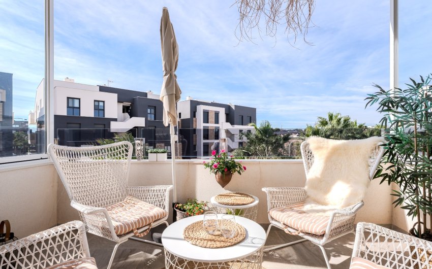 Resale - Apartment -
Orihuela Costa - Los Altos