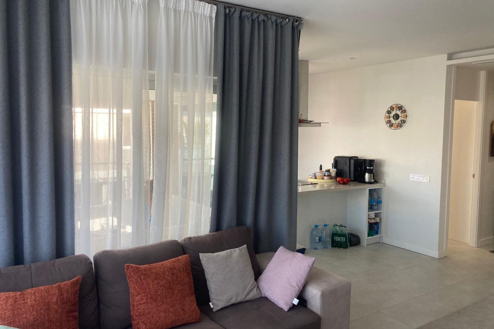 Resale - Apartment -
Orihuela Costa - Los Dolses