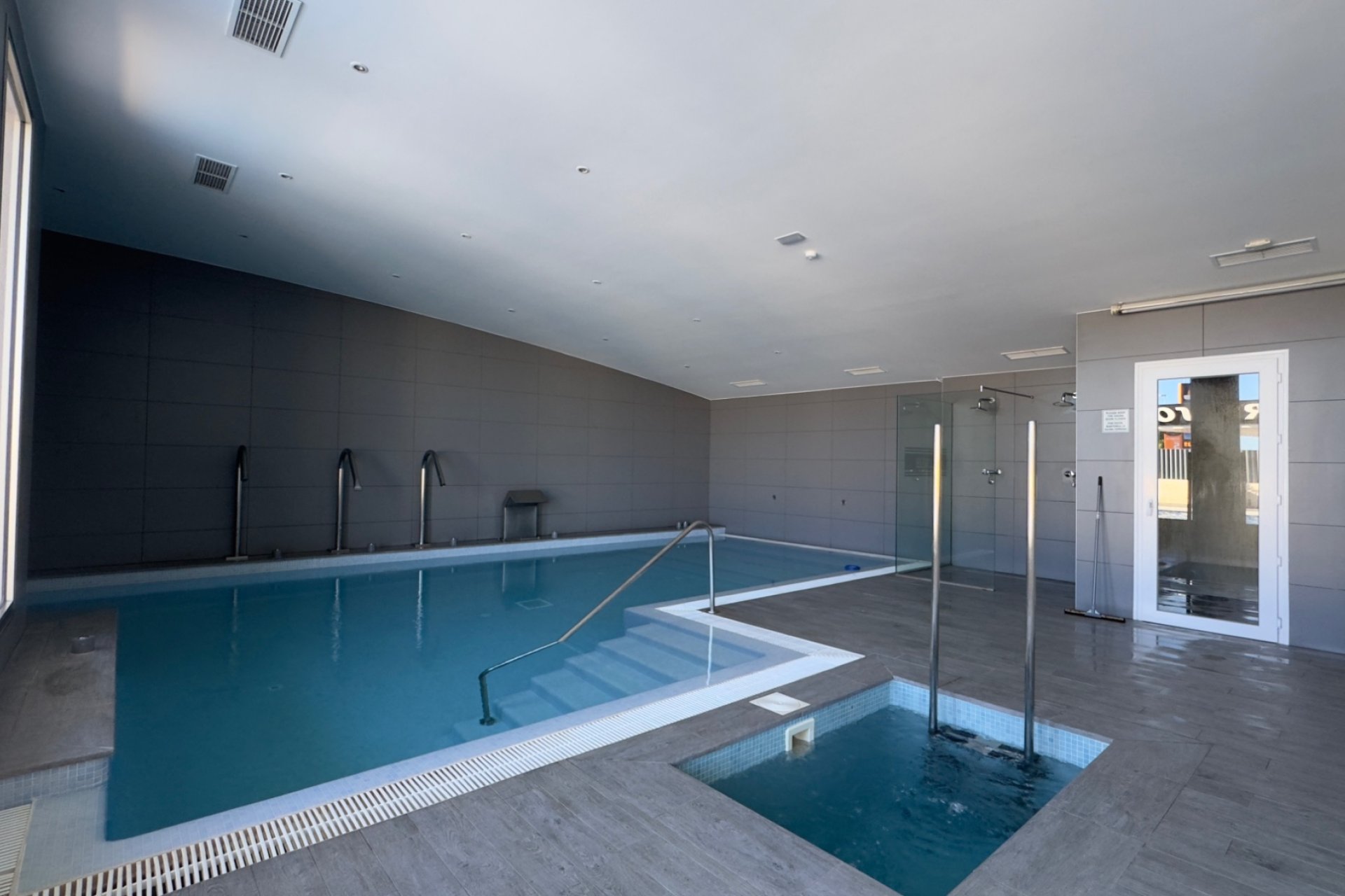 Resale - Apartment -
Orihuela Costa - Los Dolses