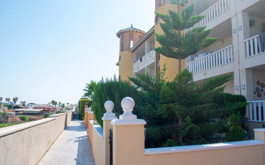 Resale - Apartment -
Orihuela Costa - Los Dolses