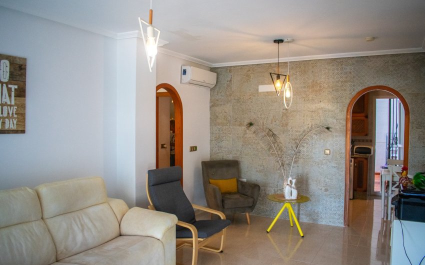 Resale - Apartment -
Orihuela Costa - Los Dolses