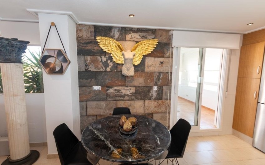 Resale - Apartment -
Orihuela Costa - Los Dolses