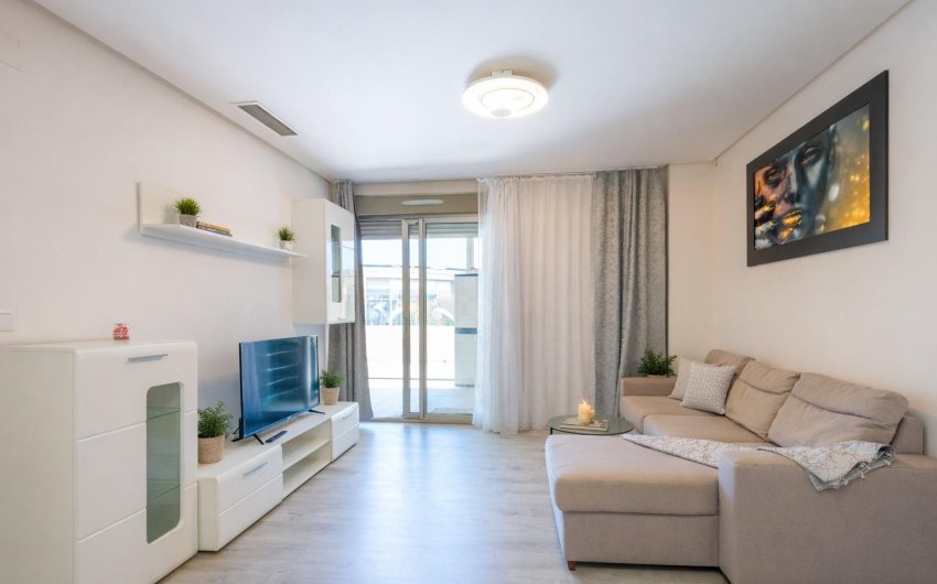 Resale - Apartment -
Orihuela Costa - Los Dolses