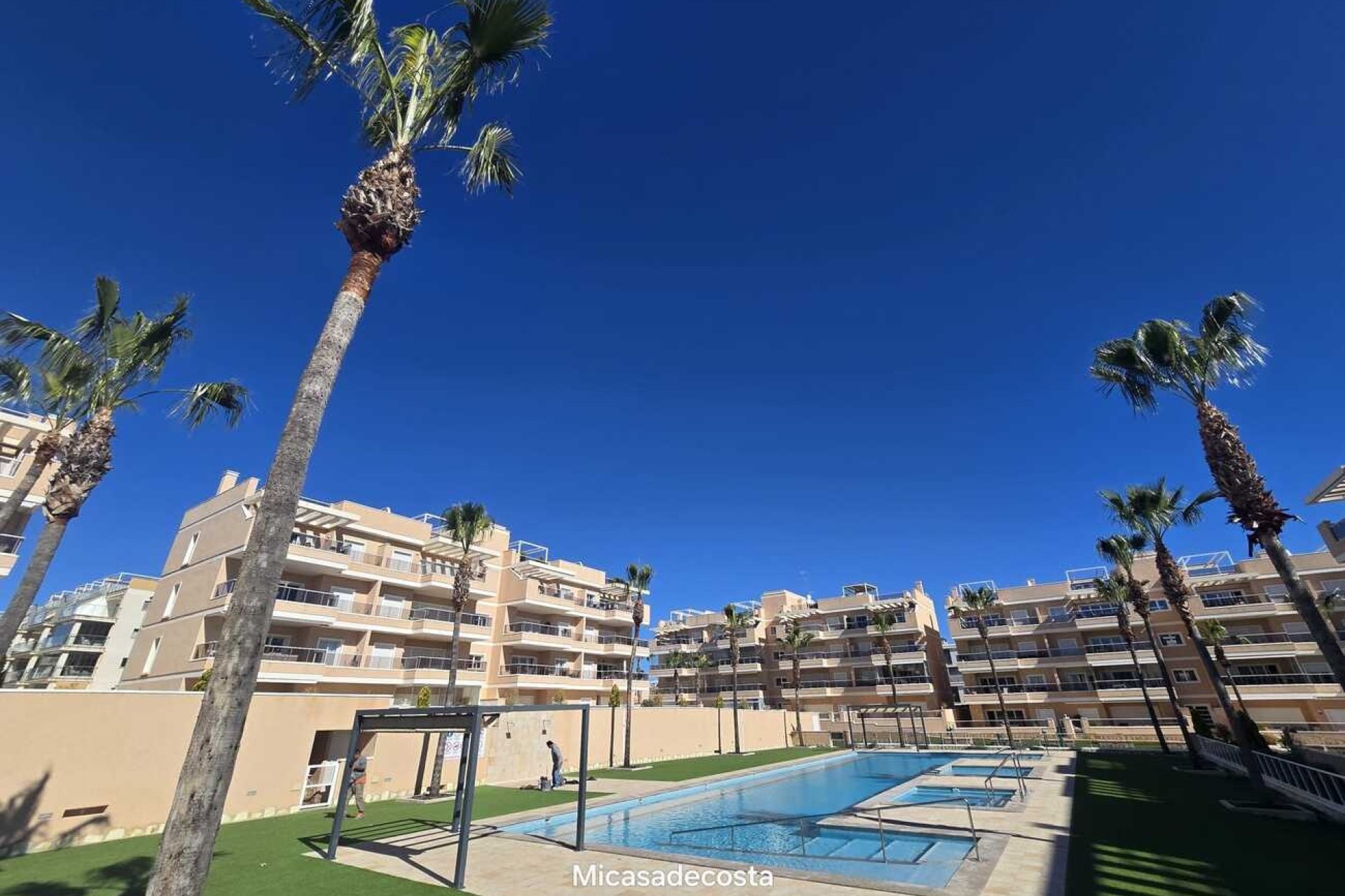 Resale - Apartment -
Orihuela Costa - Los Dolses