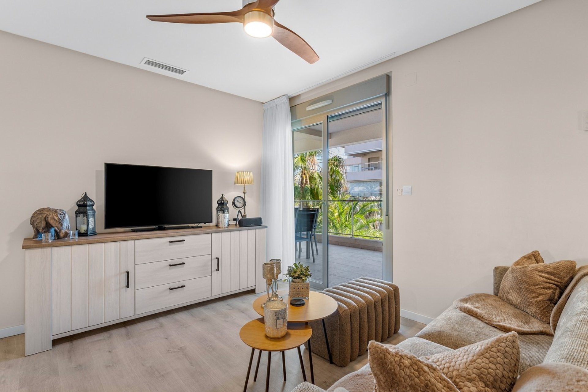 Resale - Apartment -
Orihuela Costa - Los Dolses