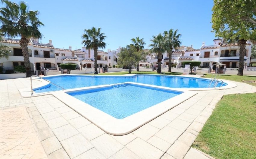 Resale - Apartment -
Orihuela Costa - Playa Flamenca Norte