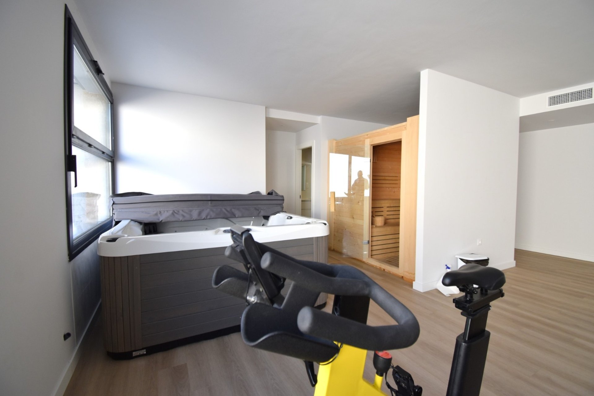 Resale - Apartment -
Orihuela Costa - Playa Flamenca