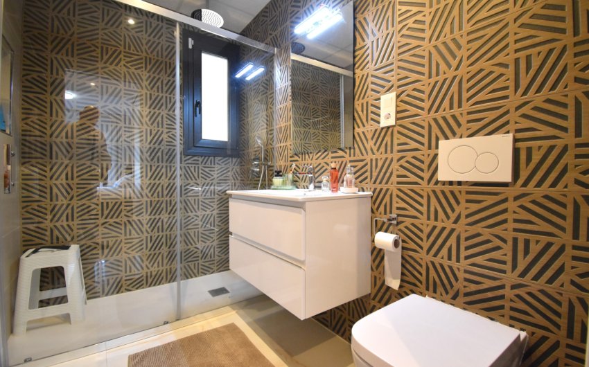 Resale - Apartment -
Orihuela Costa - Playa Flamenca