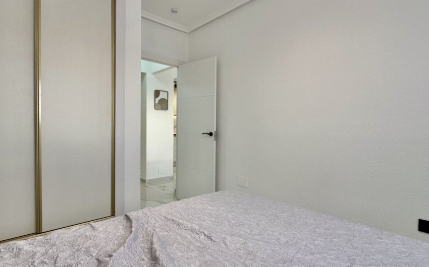 Resale - Apartment -
Orihuela Costa - Playa Flamenca