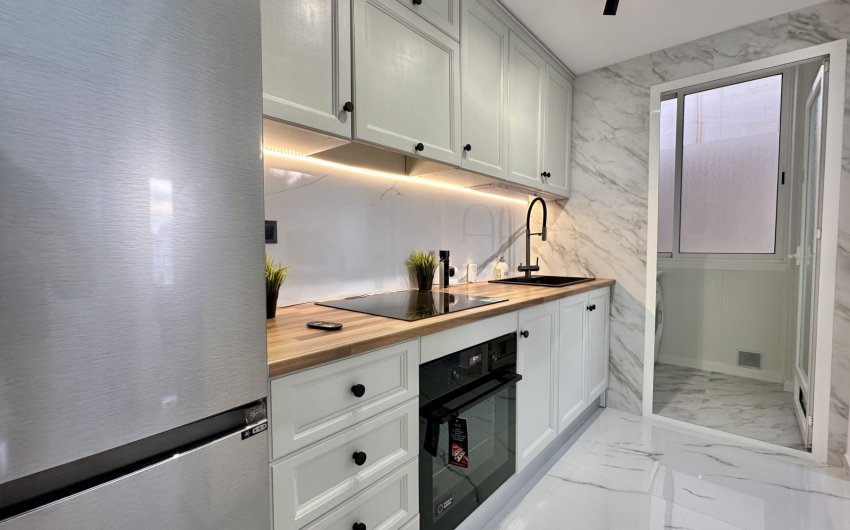 Resale - Apartment -
Orihuela Costa - Playa Flamenca