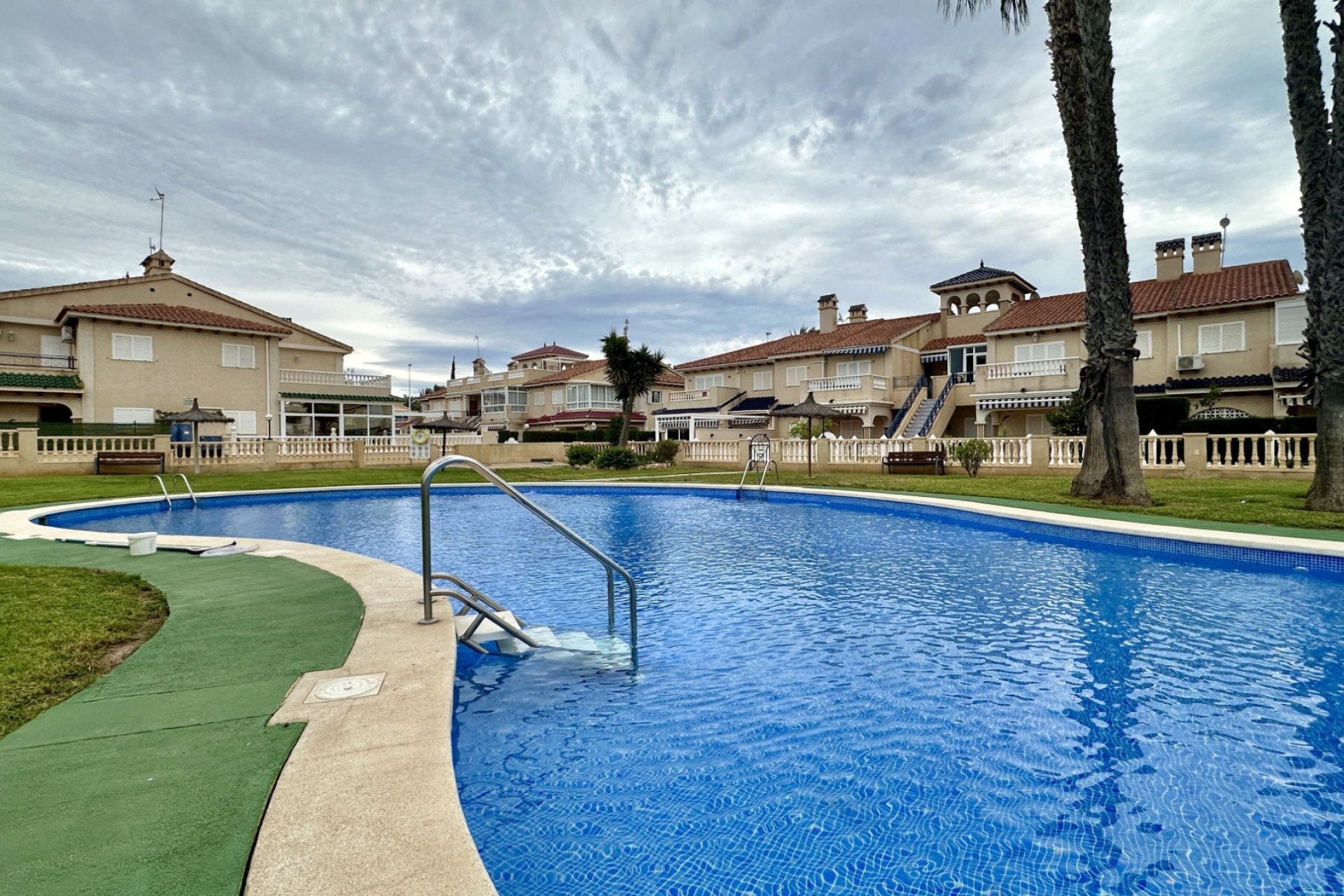 Resale - Apartment -
Orihuela Costa - Playa Flamenca