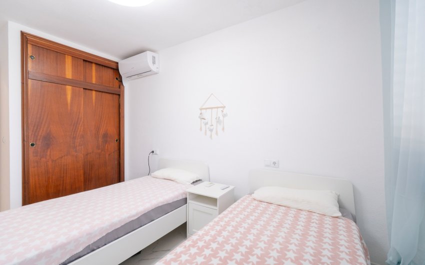 Resale - Apartment -
Orihuela Costa - Playa Flamenca