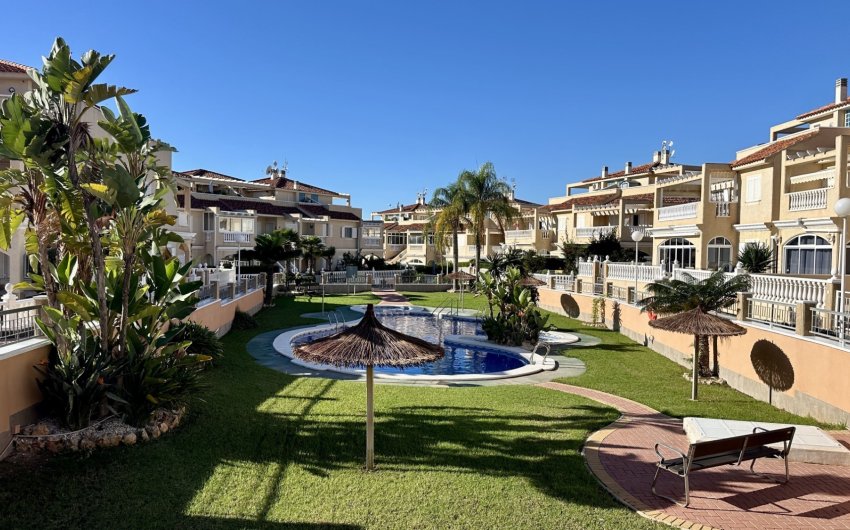 Resale - Apartment -
Orihuela Costa - Playa Flamenca