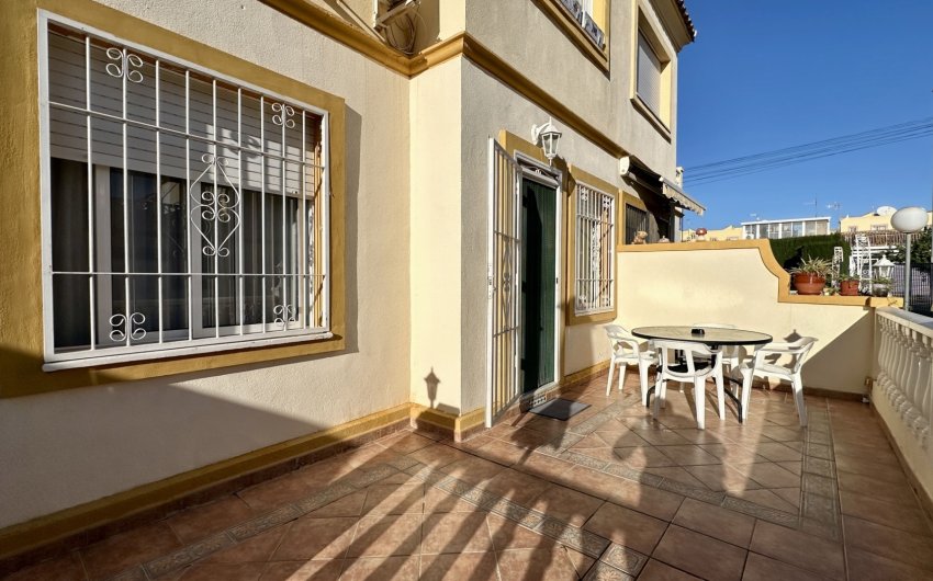 Resale - Apartment -
Orihuela Costa - Playa Flamenca