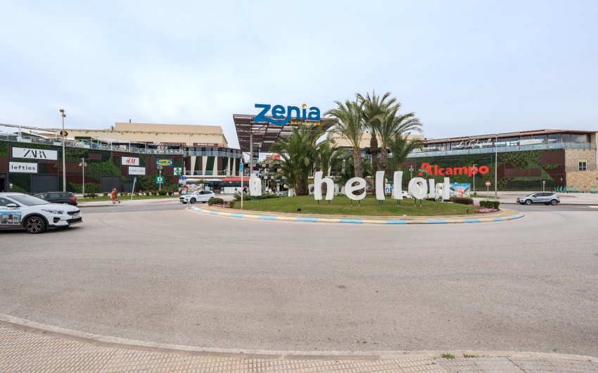Resale - Apartment -
Orihuela Costa - Playa Flamenca