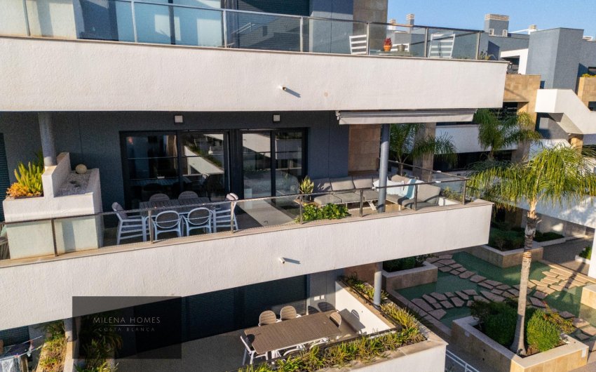 Resale - Apartment -
Orihuela Costa - Playa Flamenca
