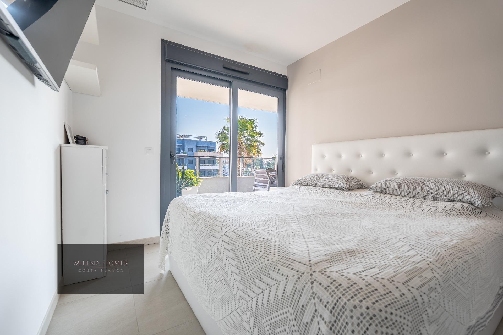 Resale - Apartment -
Orihuela Costa - Playa Flamenca