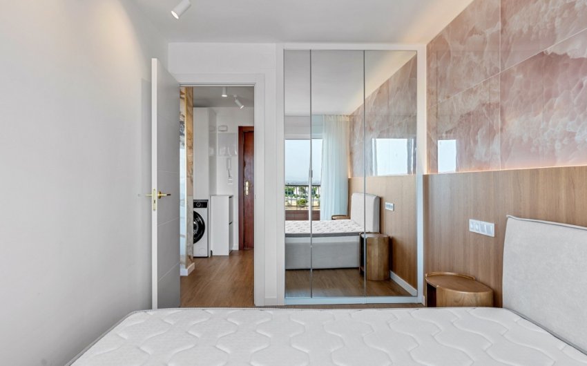 Resale - Apartment -
Orihuela Costa - Punta Prima