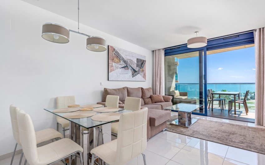Resale - Apartment -
Orihuela Costa - Punta Prima