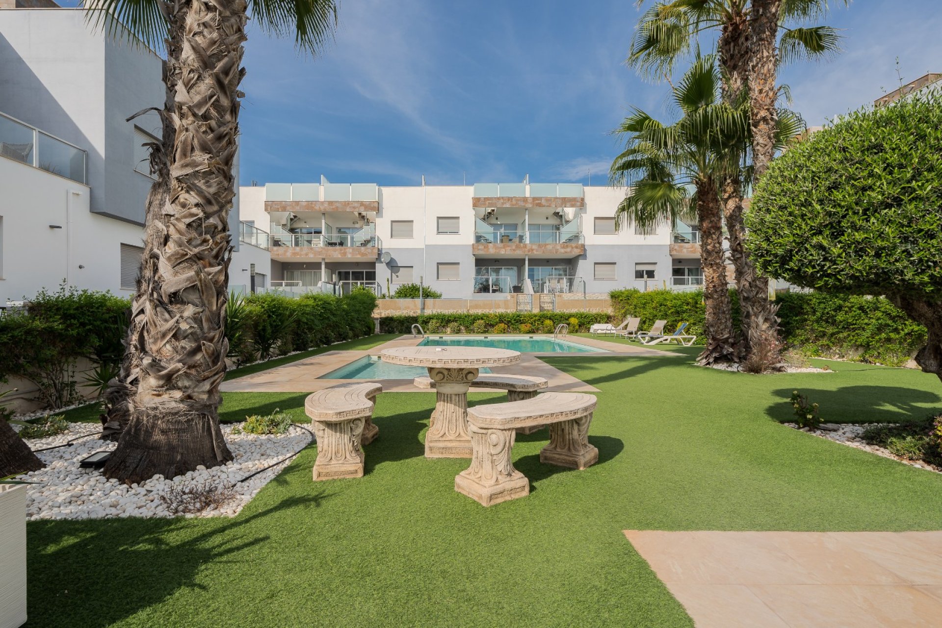 Resale - Apartment -
Orihuela Costa - Punta Prima
