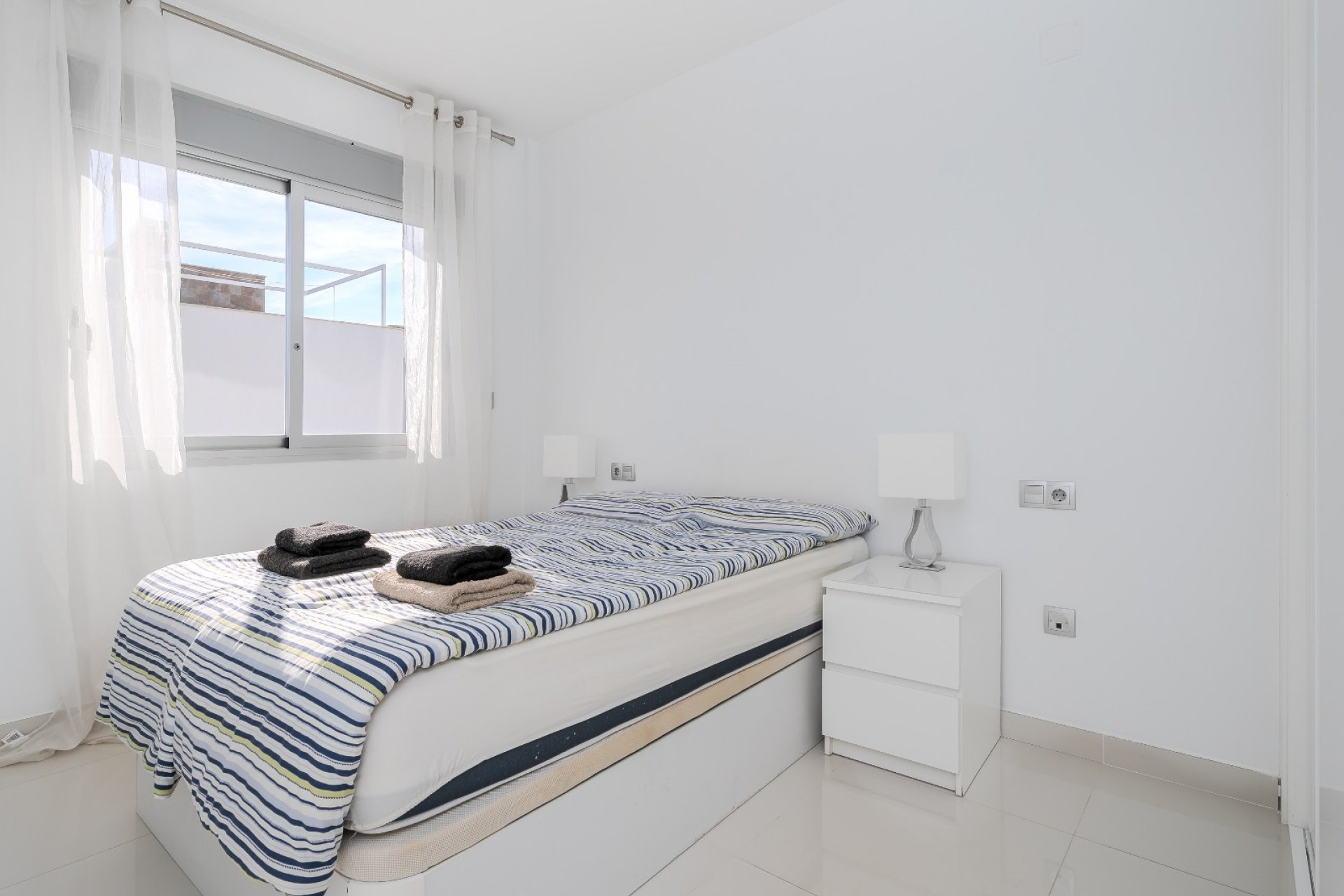 Resale - Apartment -
Orihuela Costa - Punta Prima