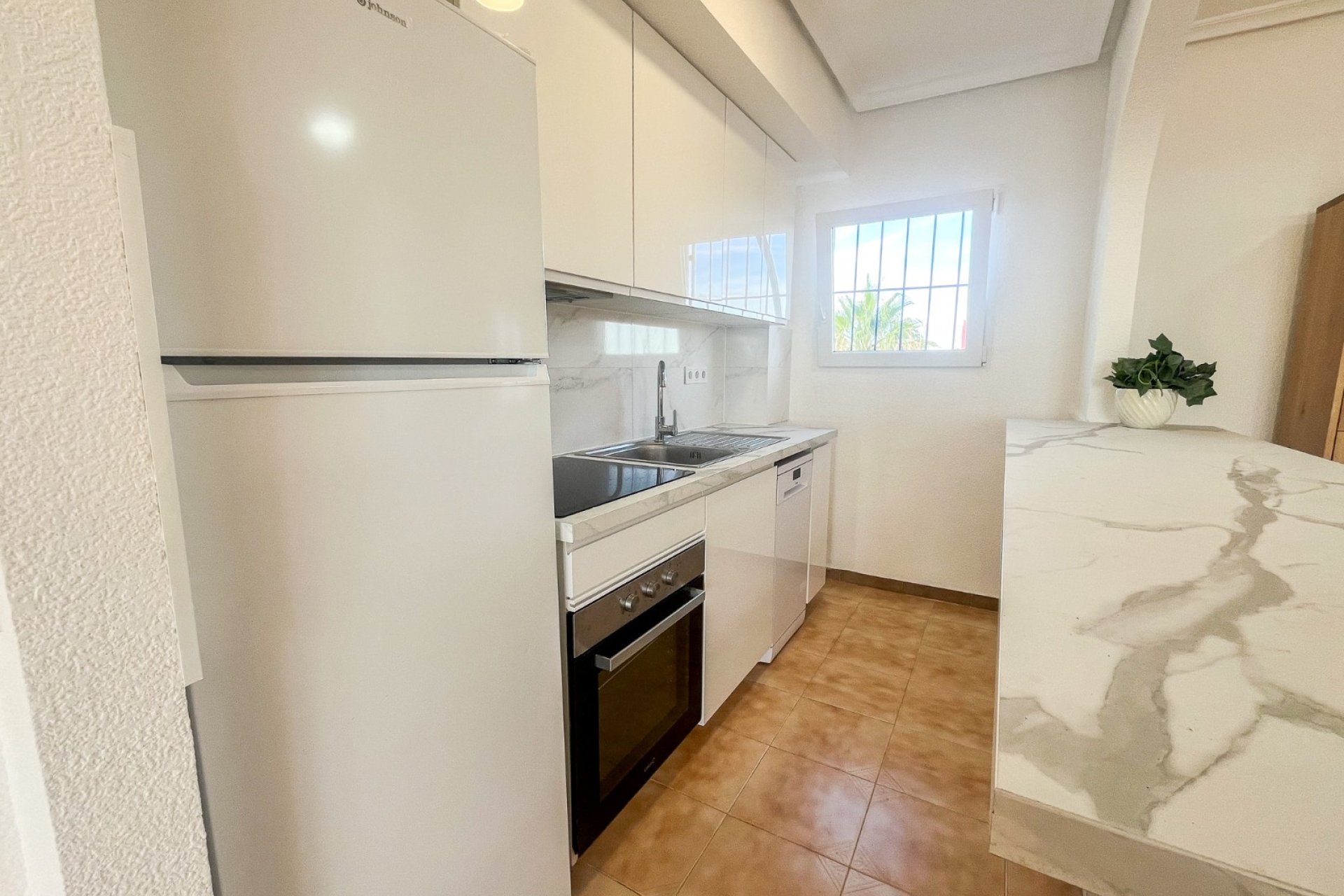 Resale - Apartment -
Orihuela Costa - Punta Prima