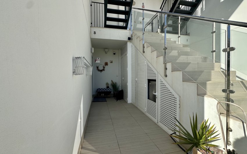 Resale - Apartment -
Orihuela Costa - Punta Prima