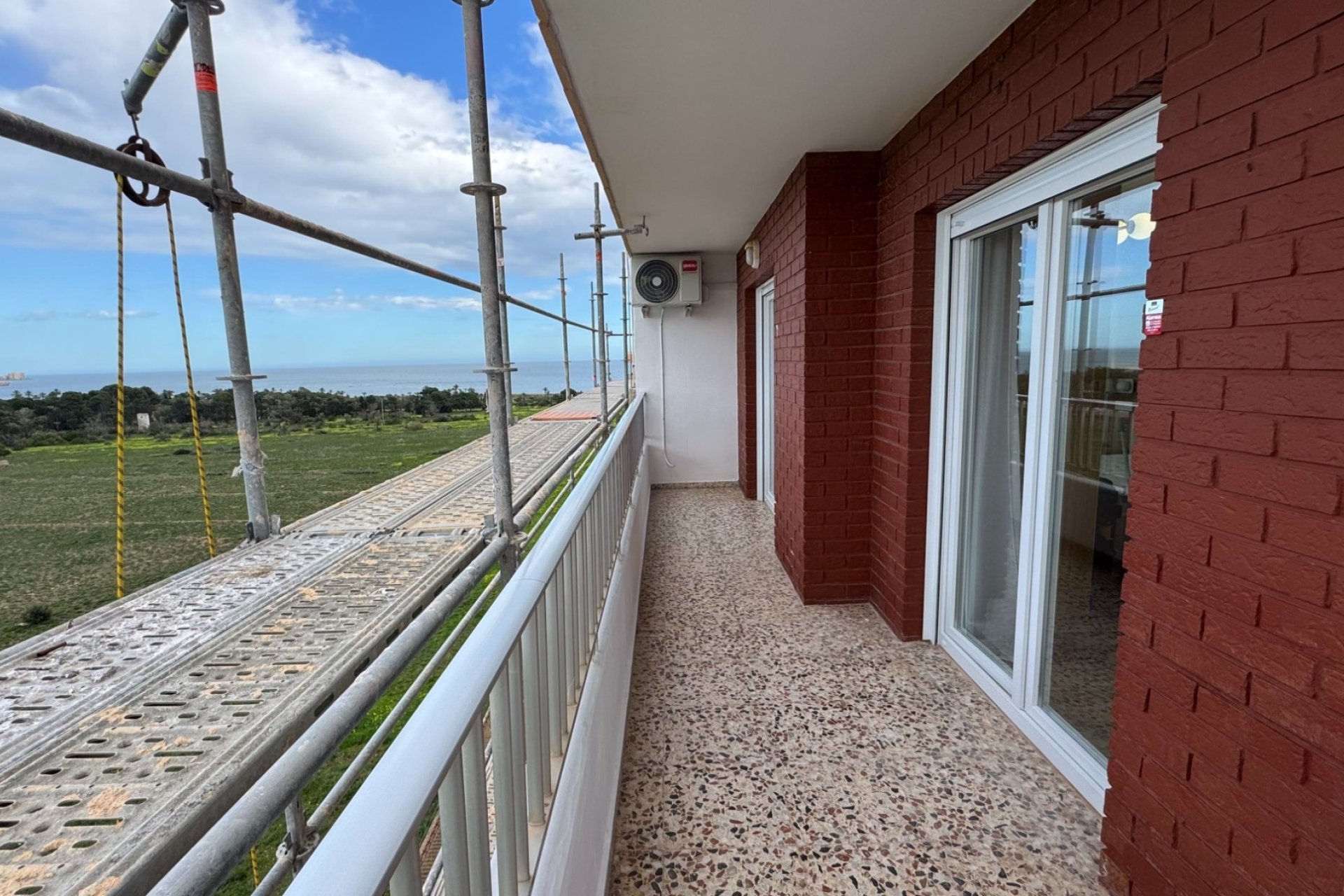 Resale - Apartment -
Orihuela Costa - Punta Prima
