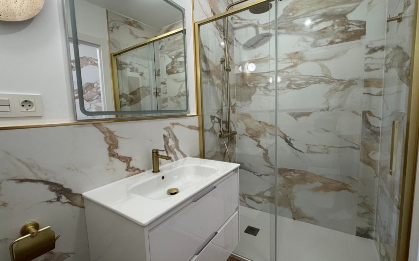 Resale - Apartment -
Orihuela Costa - Punta Prima