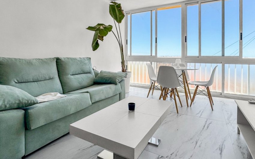 Resale - Apartment -
Orihuela Costa - Punta Prima