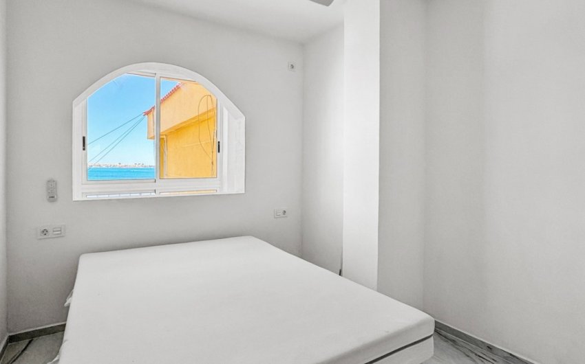 Resale - Apartment -
Orihuela Costa - Punta Prima