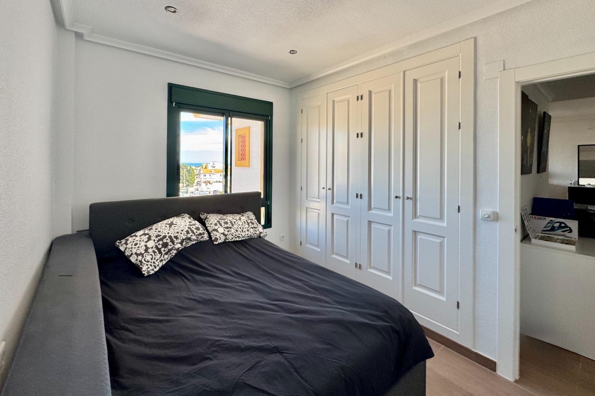 Resale - Apartment -
Orihuela Costa - Villamartín-las Filipinas