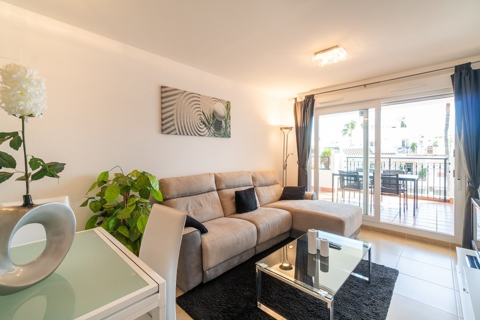 Resale - Apartment -
Orihuela Costa - Villamartín