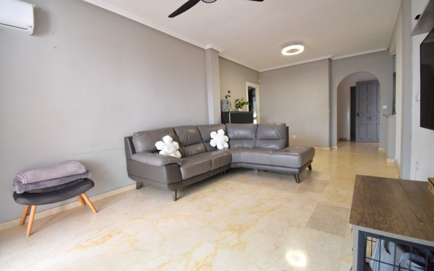 Resale - Apartment -
Orihuela Costa - Villamartín