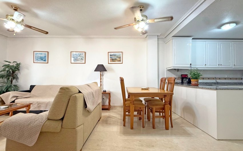 Resale - Apartment -
Orihuela Costa - Villamartín