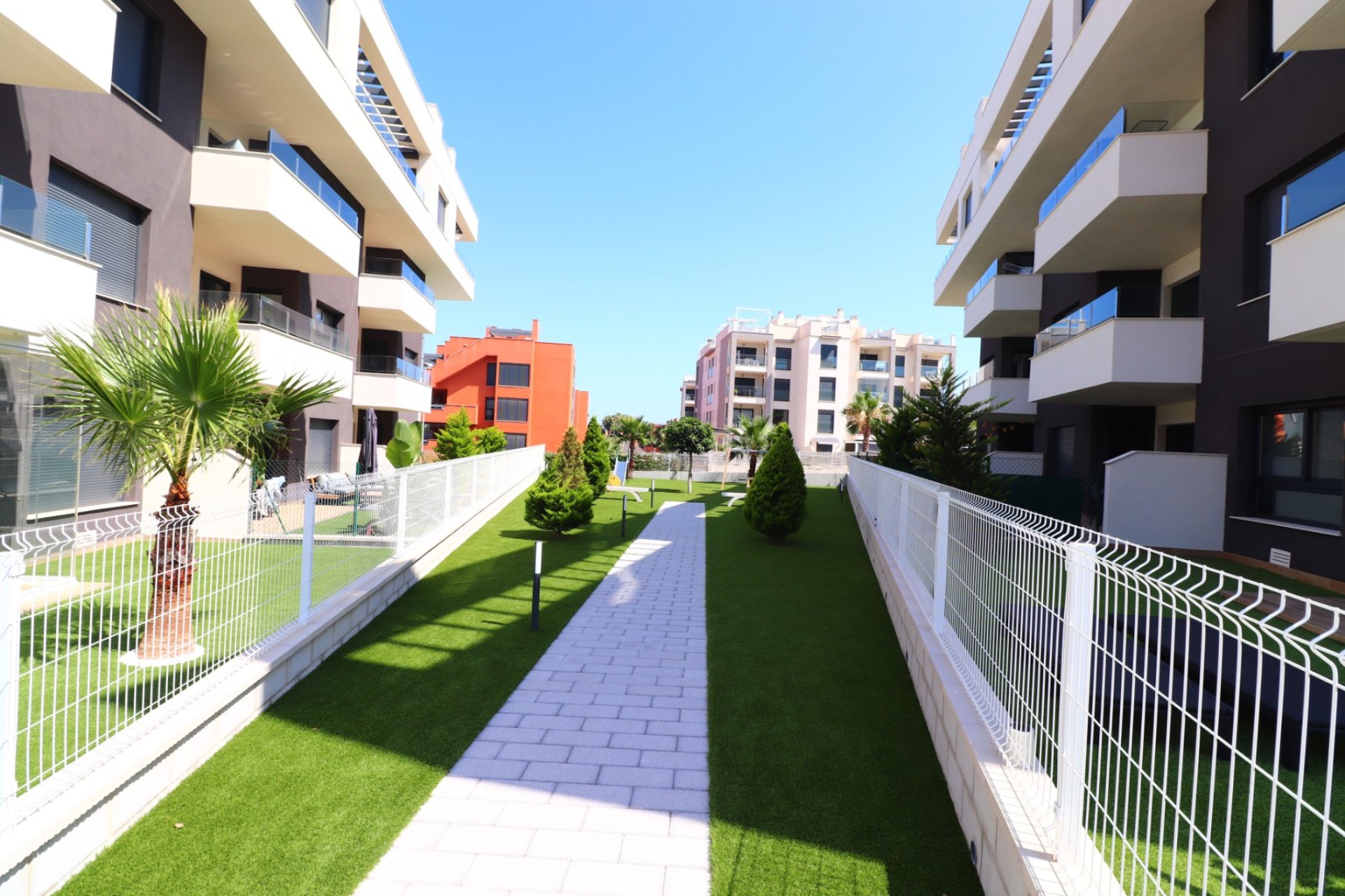 Resale - Apartment -
Orihuela Costa - Villamartin